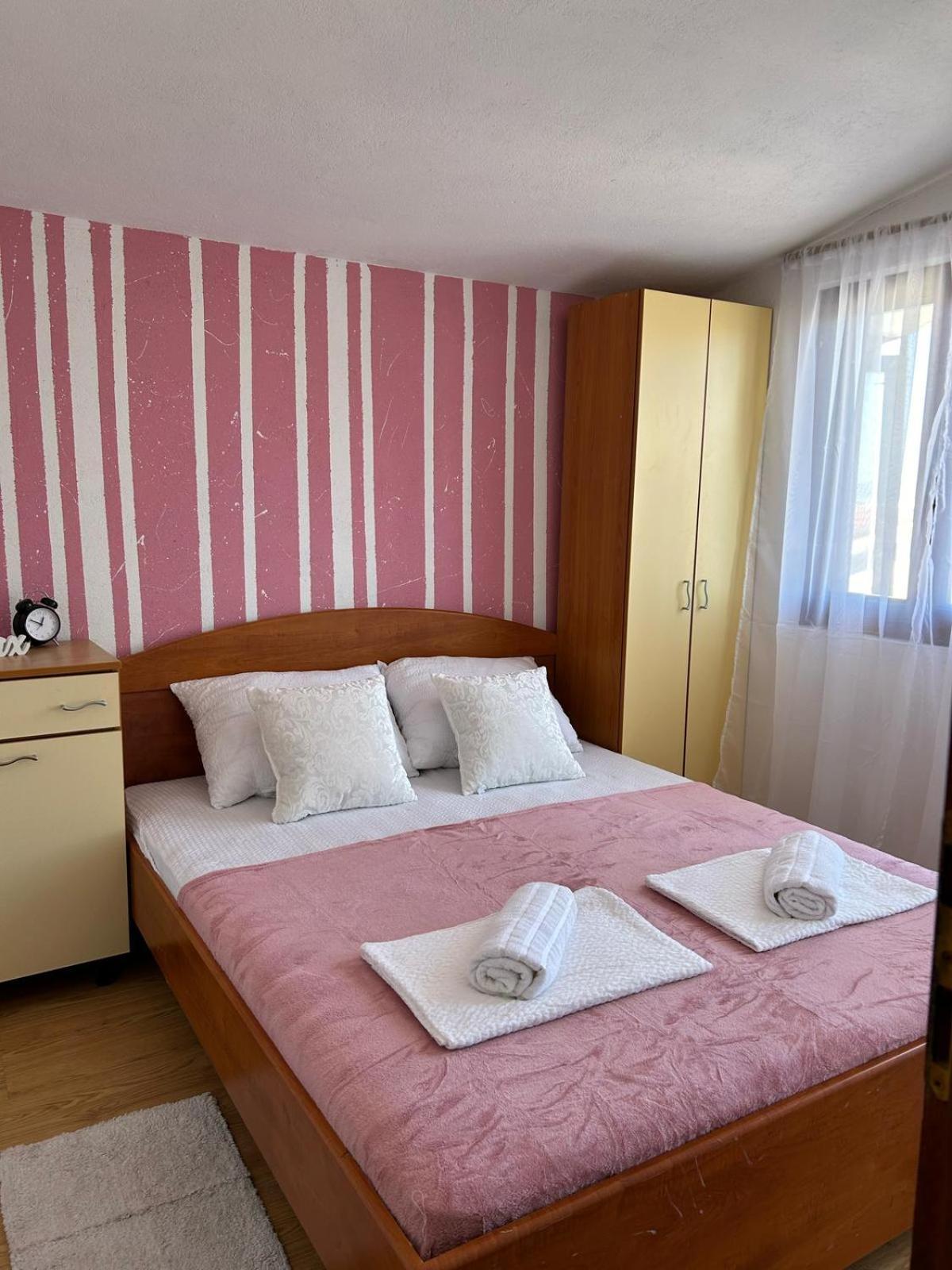 Apartment Aralo - Veraja Drace Ngoại thất bức ảnh